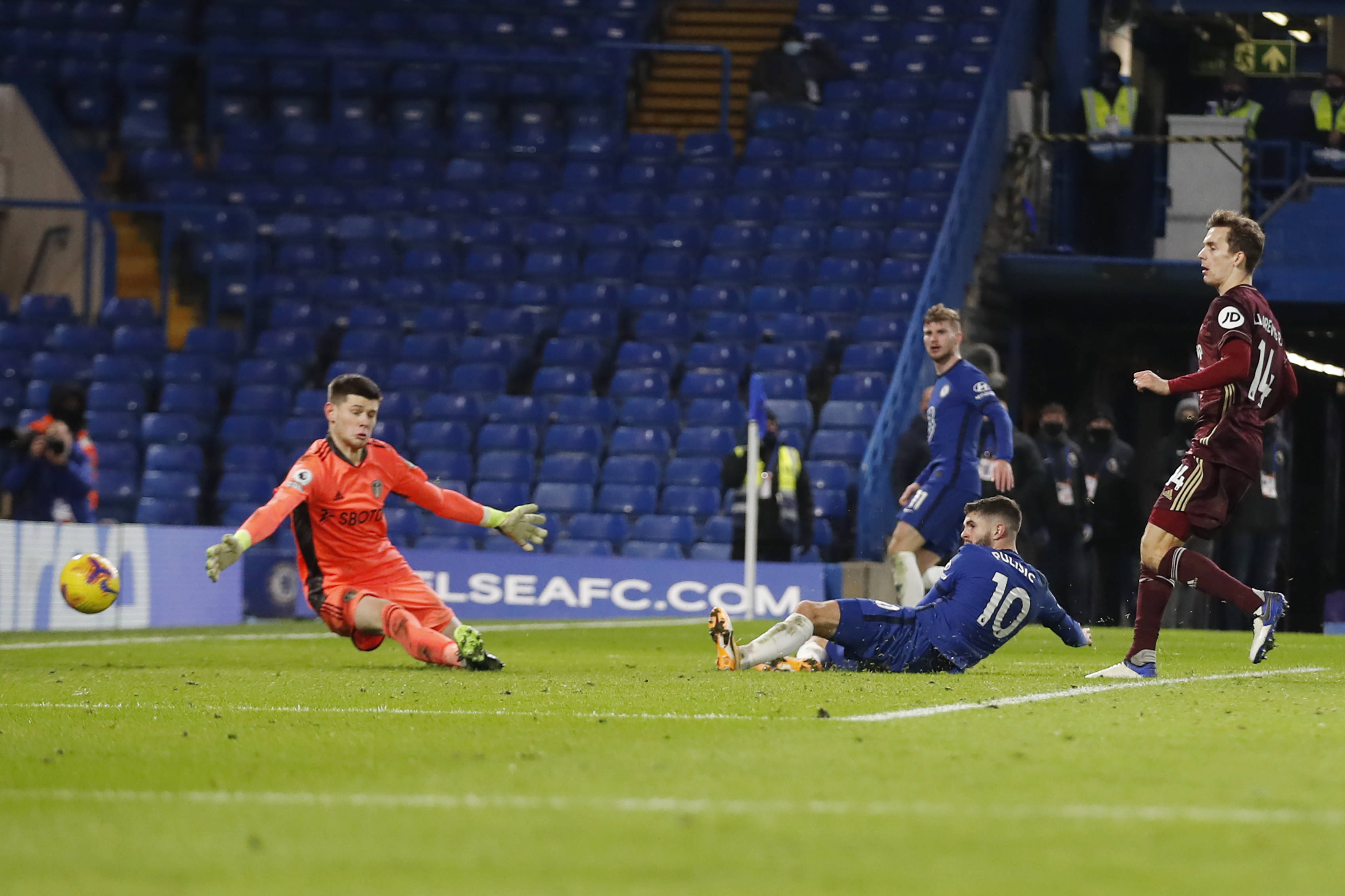 此支付高额 此支付高额